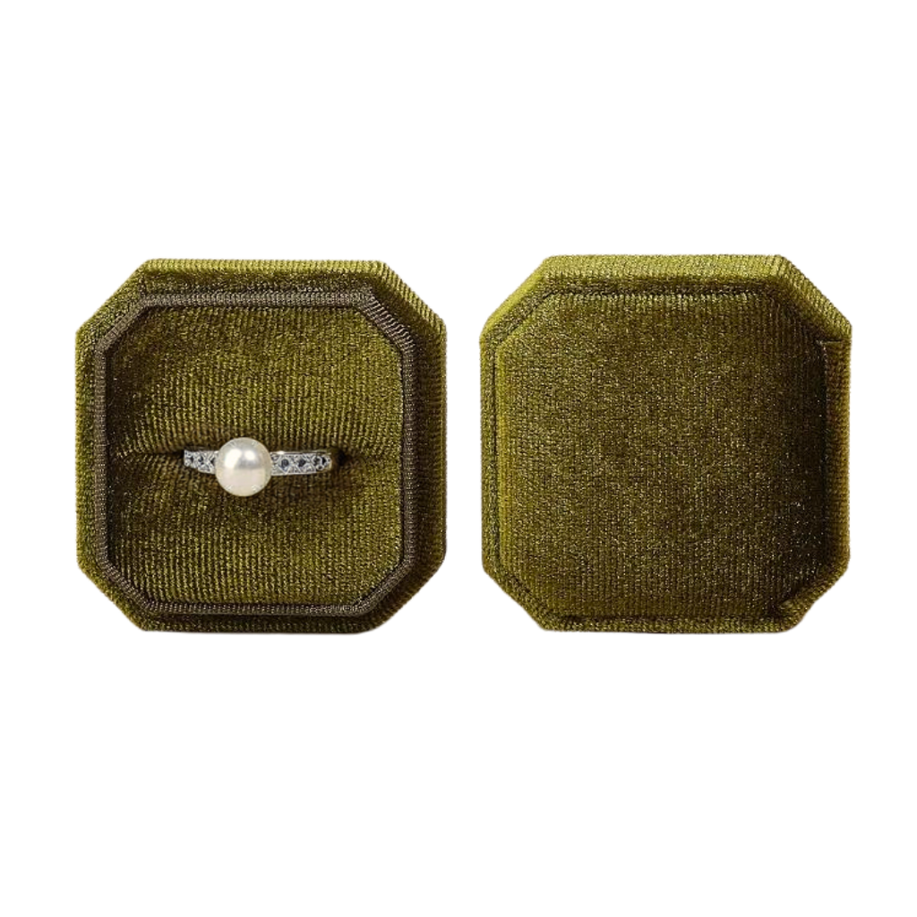 Moss Green Velvet Single Ring Box with Lid