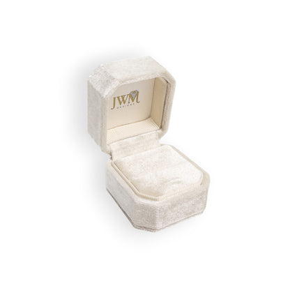 Cut Corner Hinge Velvet Single Ring Box