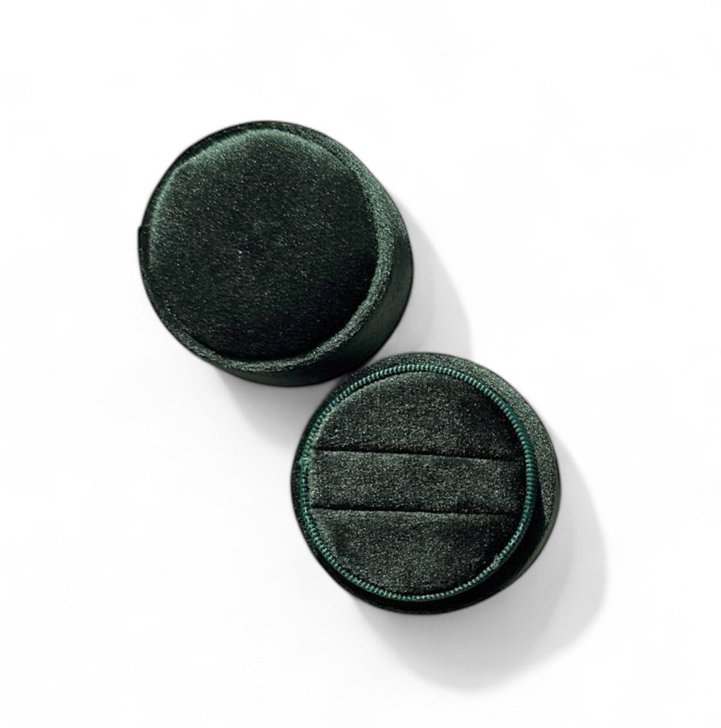 Round Velvet Ring Box - Double