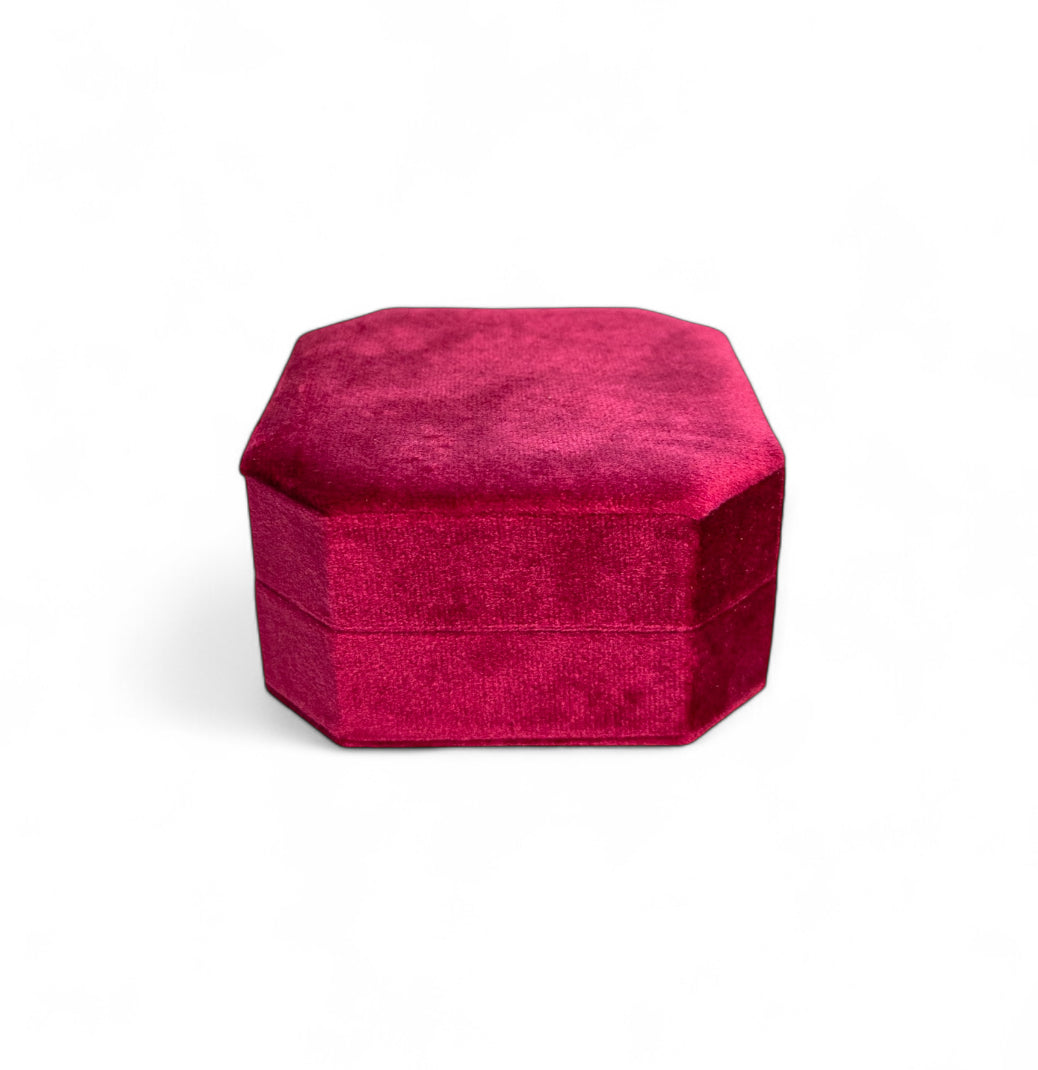 Cut Corner Square Bracelet Box with Pillow
