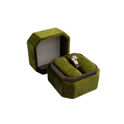 Moss Green Velvet Single Ring Box with Lid