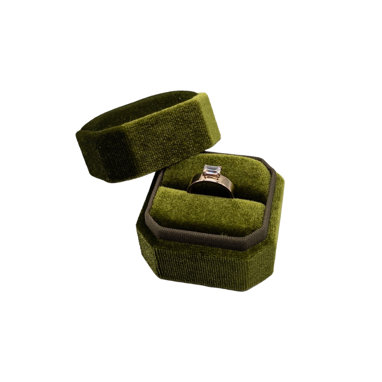 Moss Green Velvet Single Ring Box with Lid