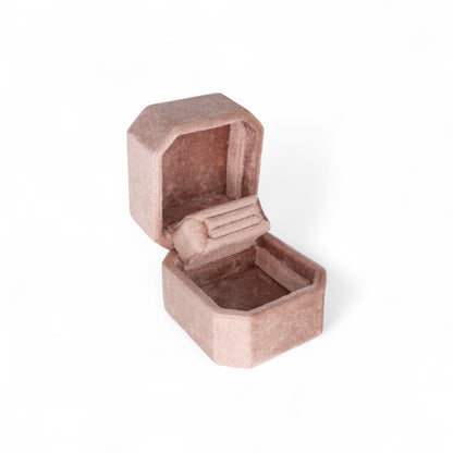 Pop-Up Velvet Ring Box