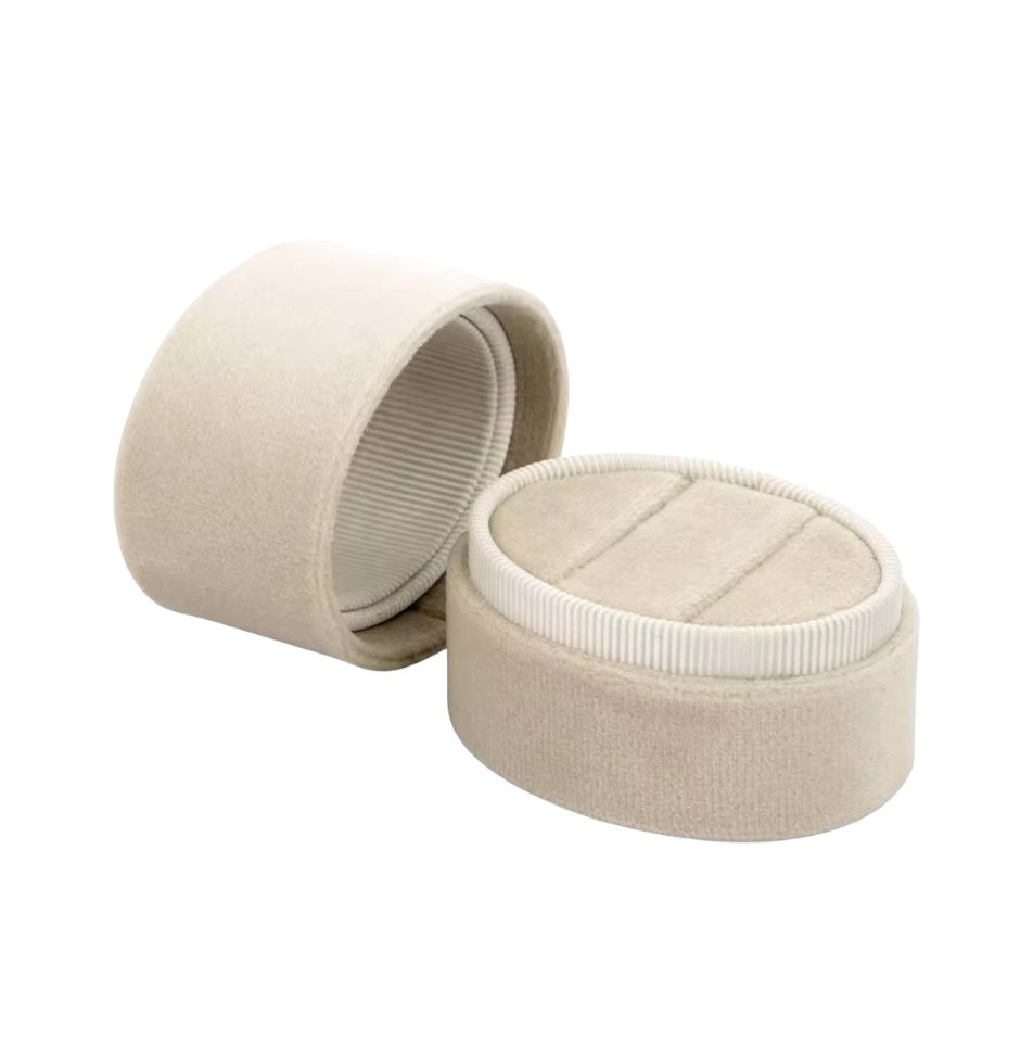 Oval Velvet Ring Box - Double