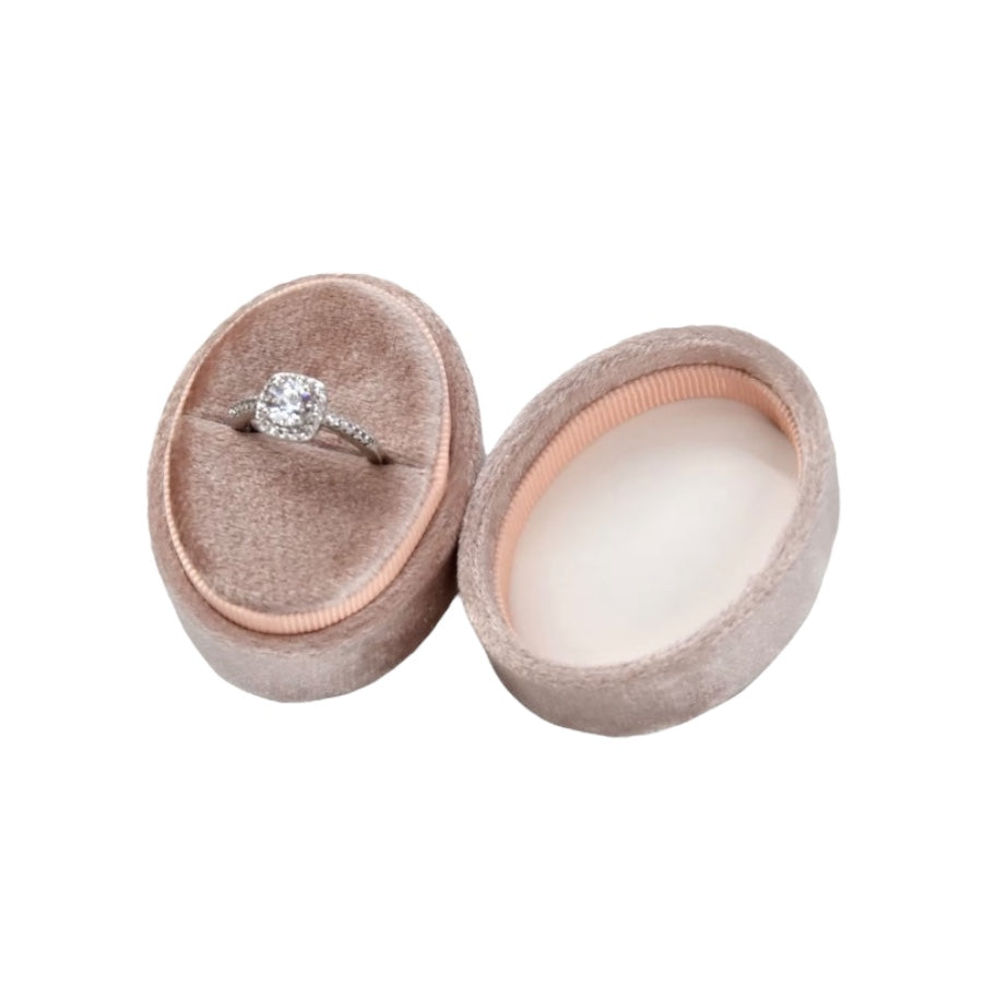 Oval Velvet Ring Box