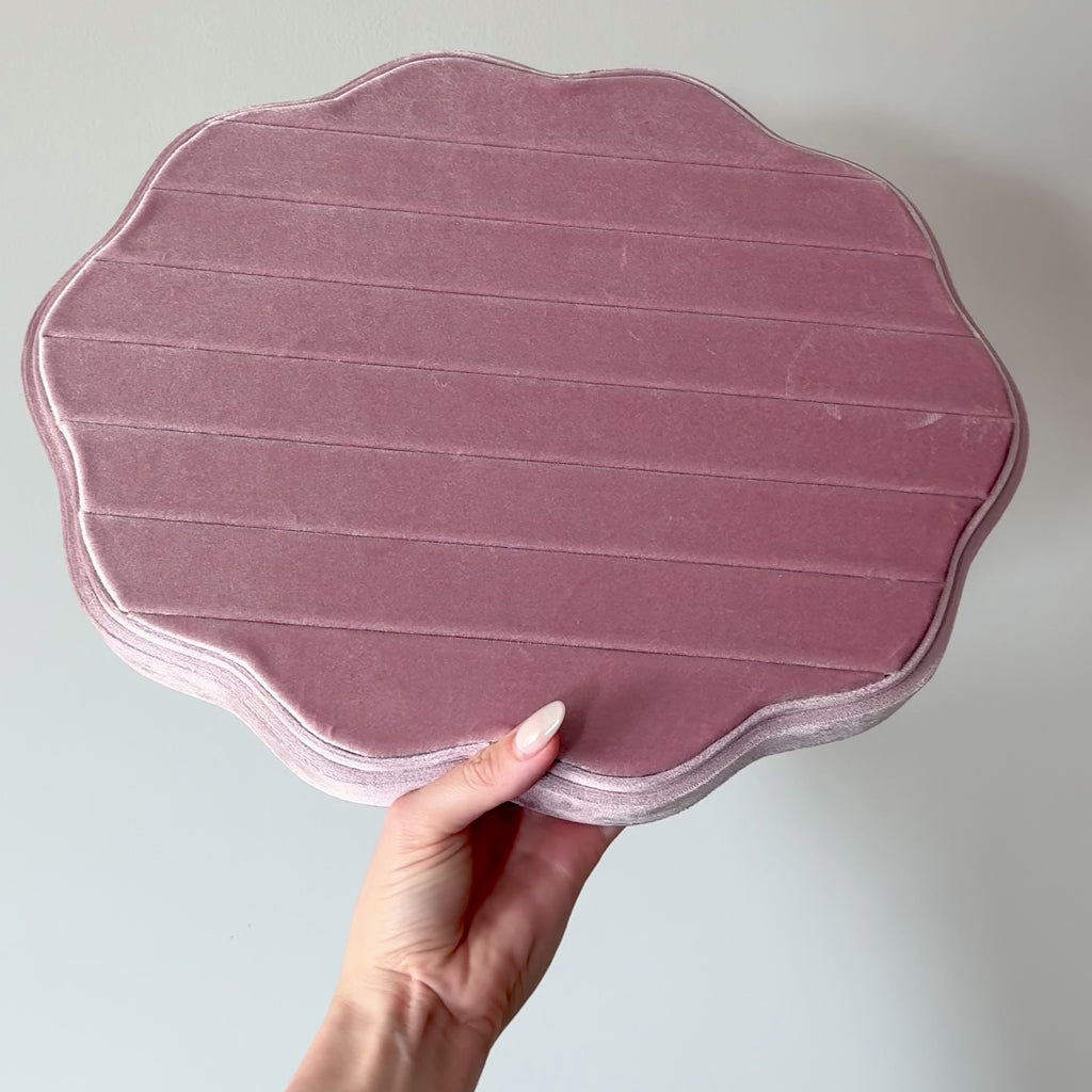 Extra Large Cloud Velvet Ring Display