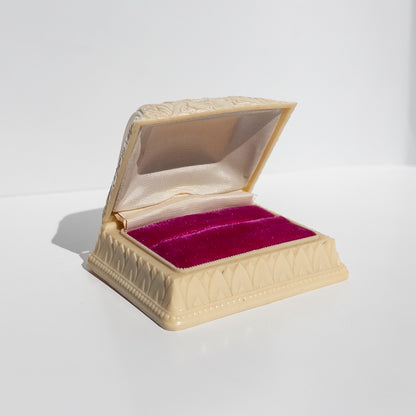 Antique Art-Nouveau Celluloid Ring Box